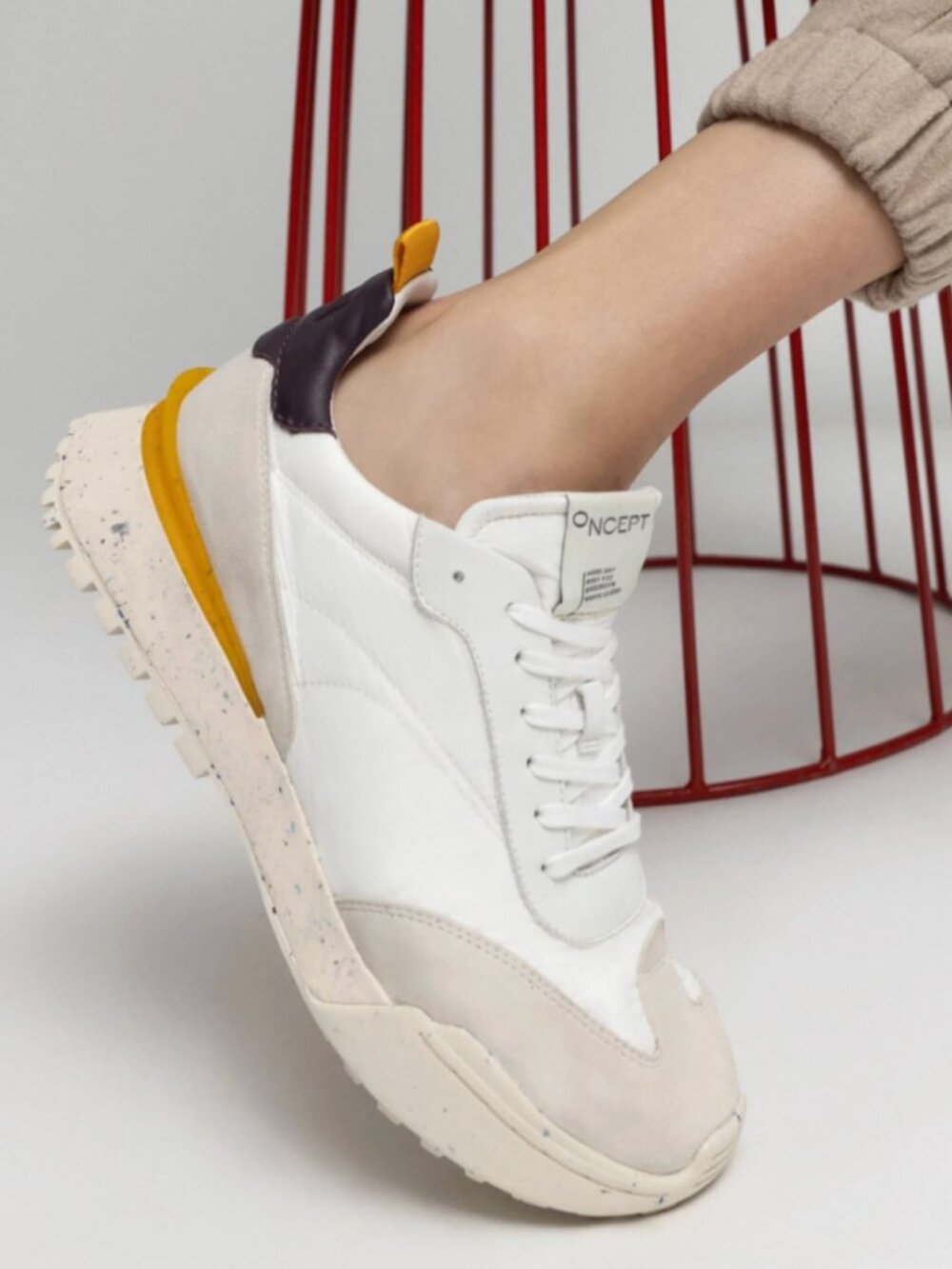 Oncept Womens Brooklyn Sneaker Size US 7 White Cloud Purple Yellow Pre-owned